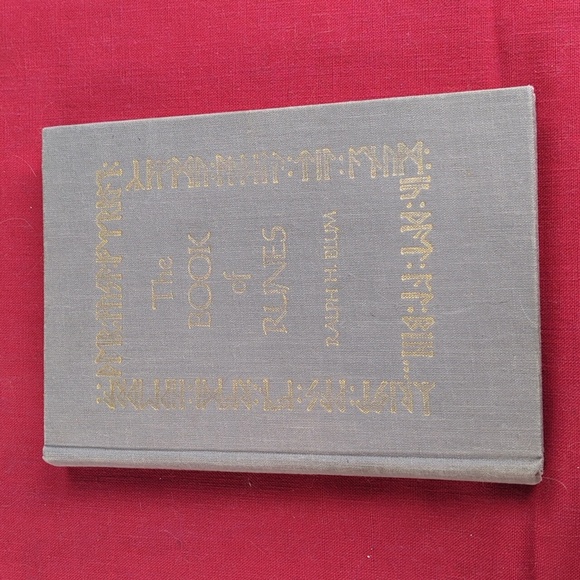 The Book Of Runes Set With Rune Stones - Picture 5 of 16